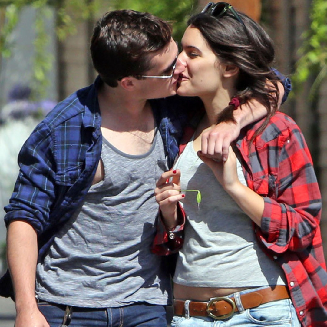 PDA of the Day: Josh Hutcherson and New Girlfriend Claudia Traisac Kiss